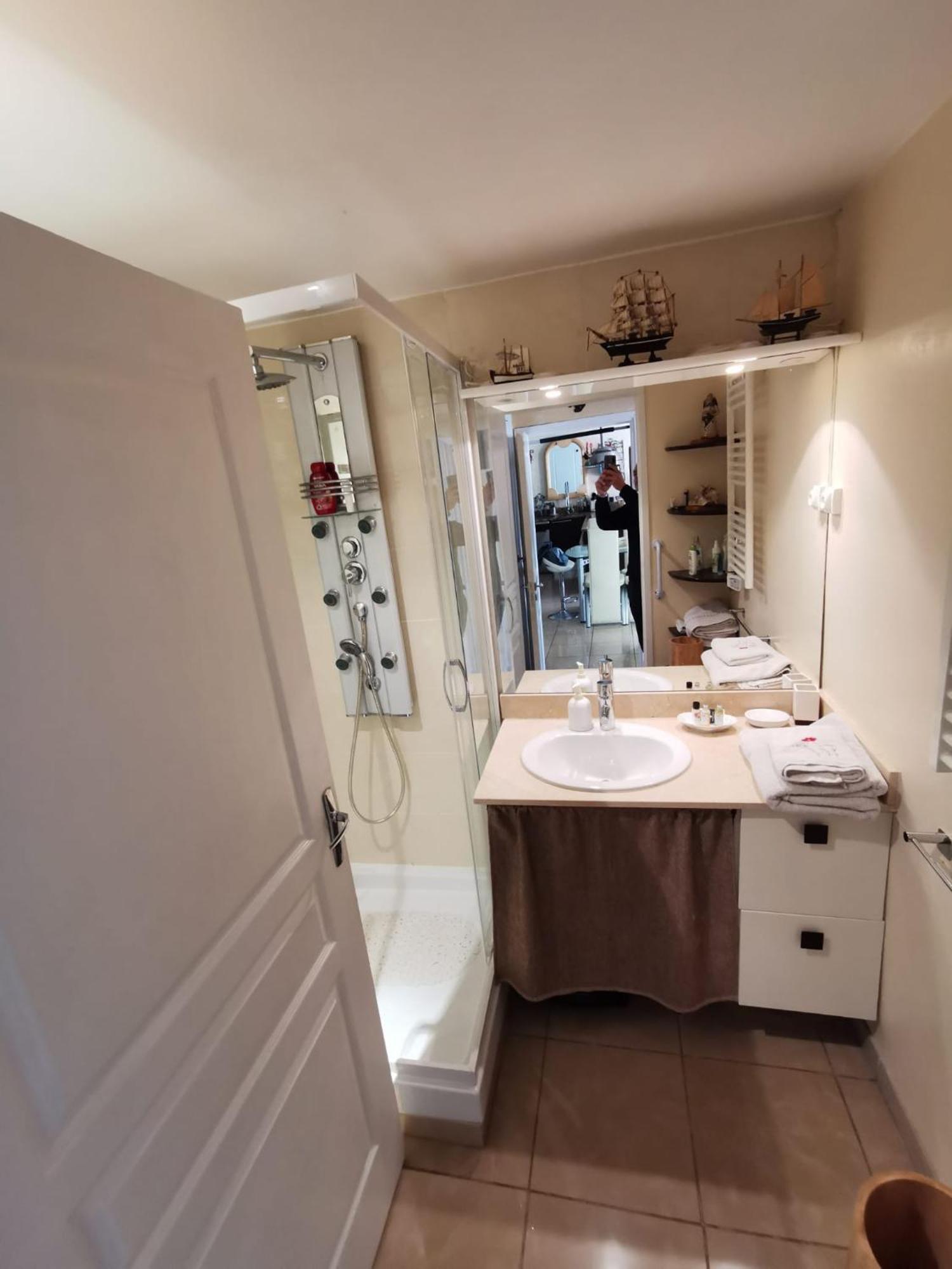 Agreable Chambre D'Hote A 50M De La Mer Cannes Extérieur photo